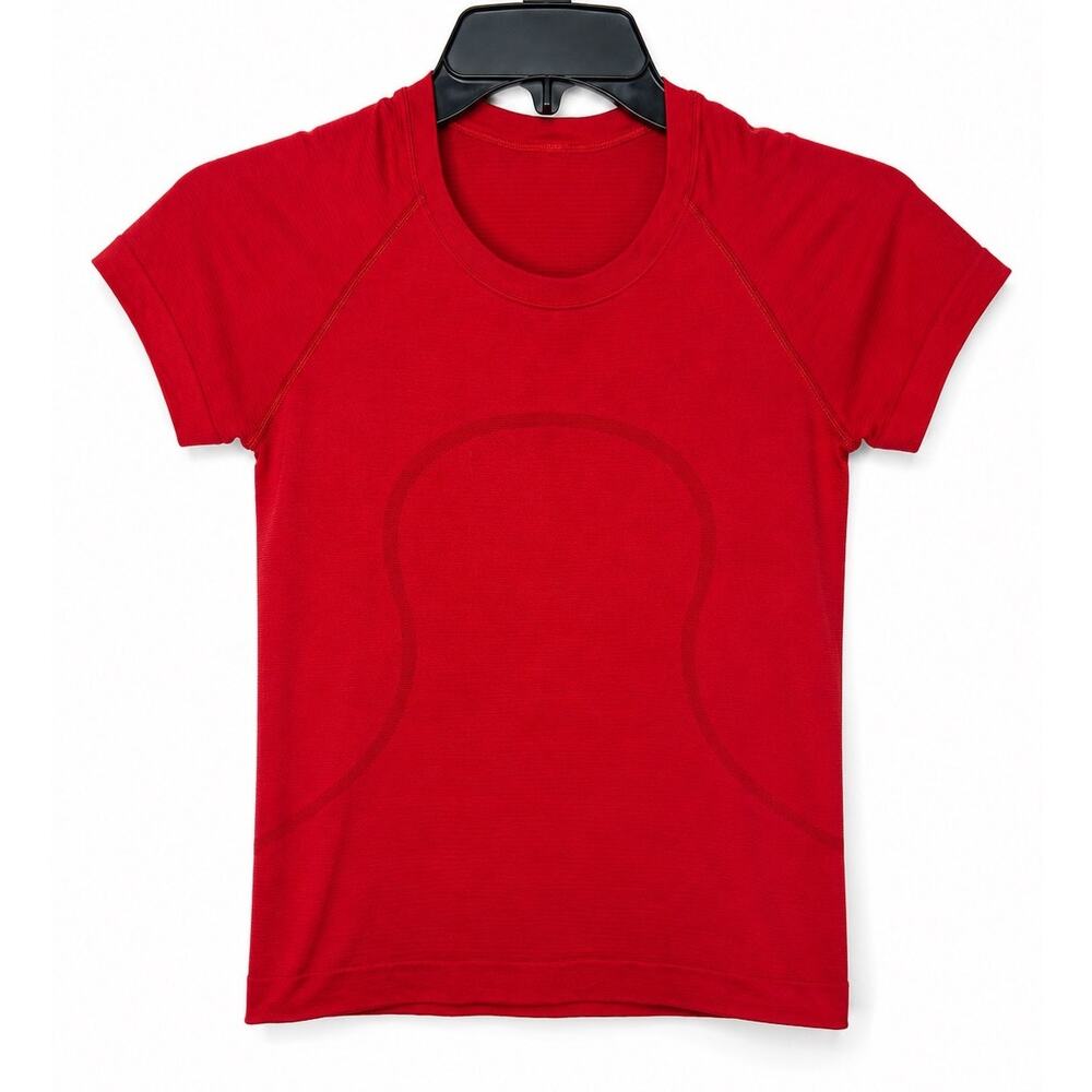 Lululemon Red Seamless Short Sleeve Athletic Top Women’s Size 4